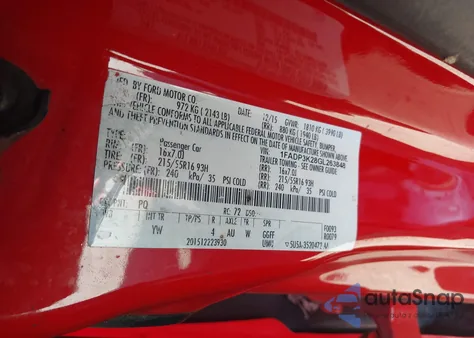 2016 Ford Focus Se z USA, uszkodzony, nr VIN 1FADP3K28GL263848